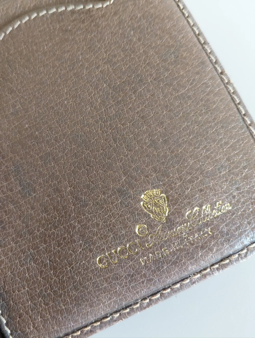 Gucci Vintage Signature Wallet - Picture 5 of 8